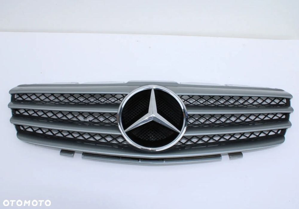 Oryginalny grill atrapa chłodnicy stan BDB OE Mercedes SL R230 W230 A2308800583 01-06r - 31