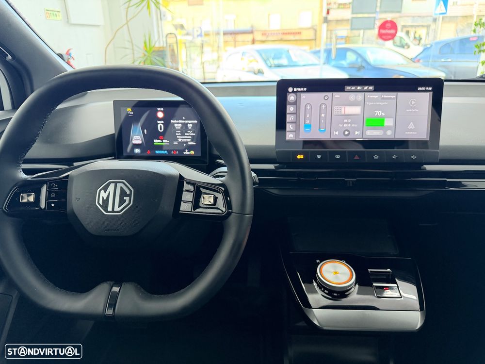 MG MG4 51 kWh Standard - 13