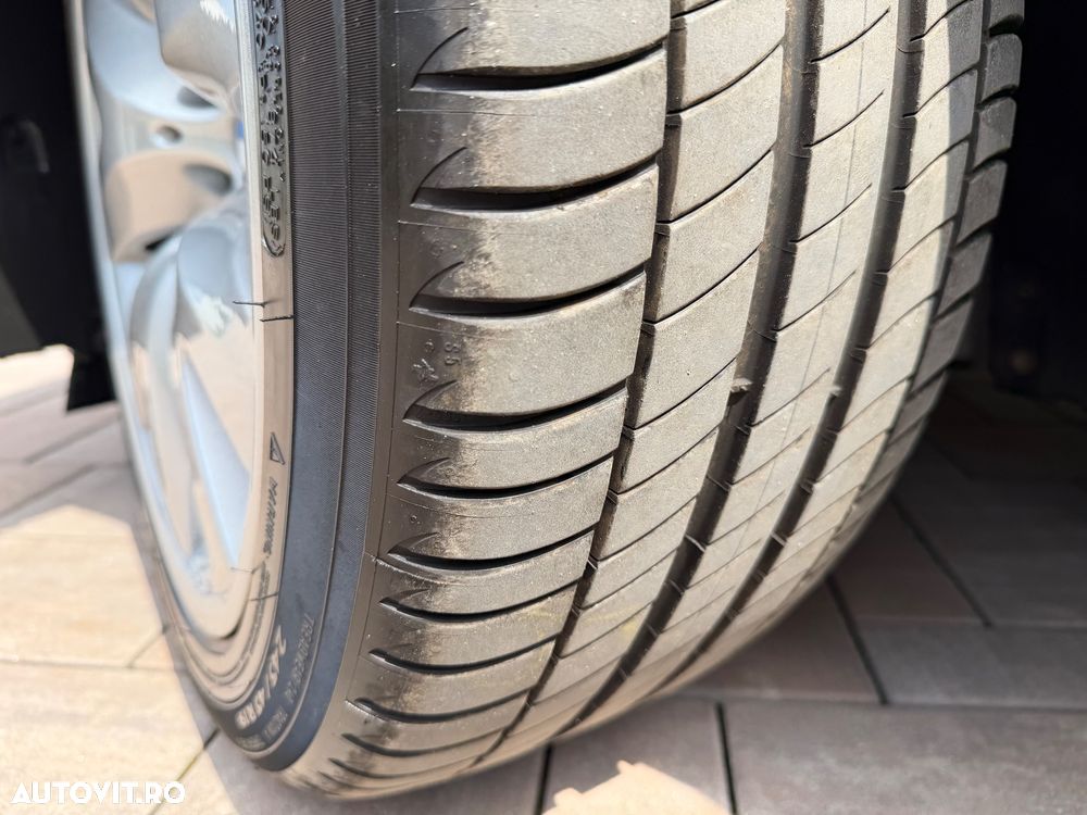 BMW Seria 7 730d A - 23