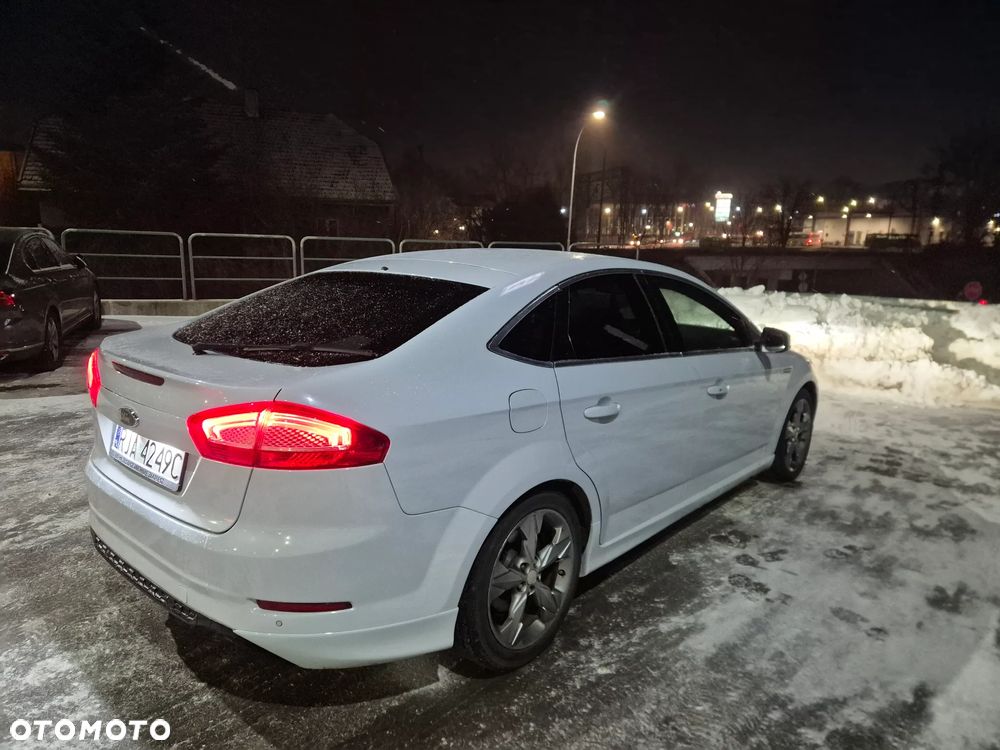 Ford Mondeo - 21