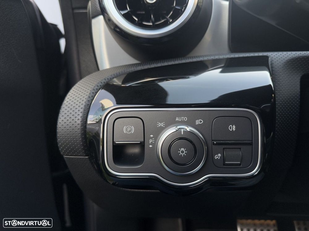 Mercedes-Benz CLA 250 e Shooting Brake AMG Line - 26