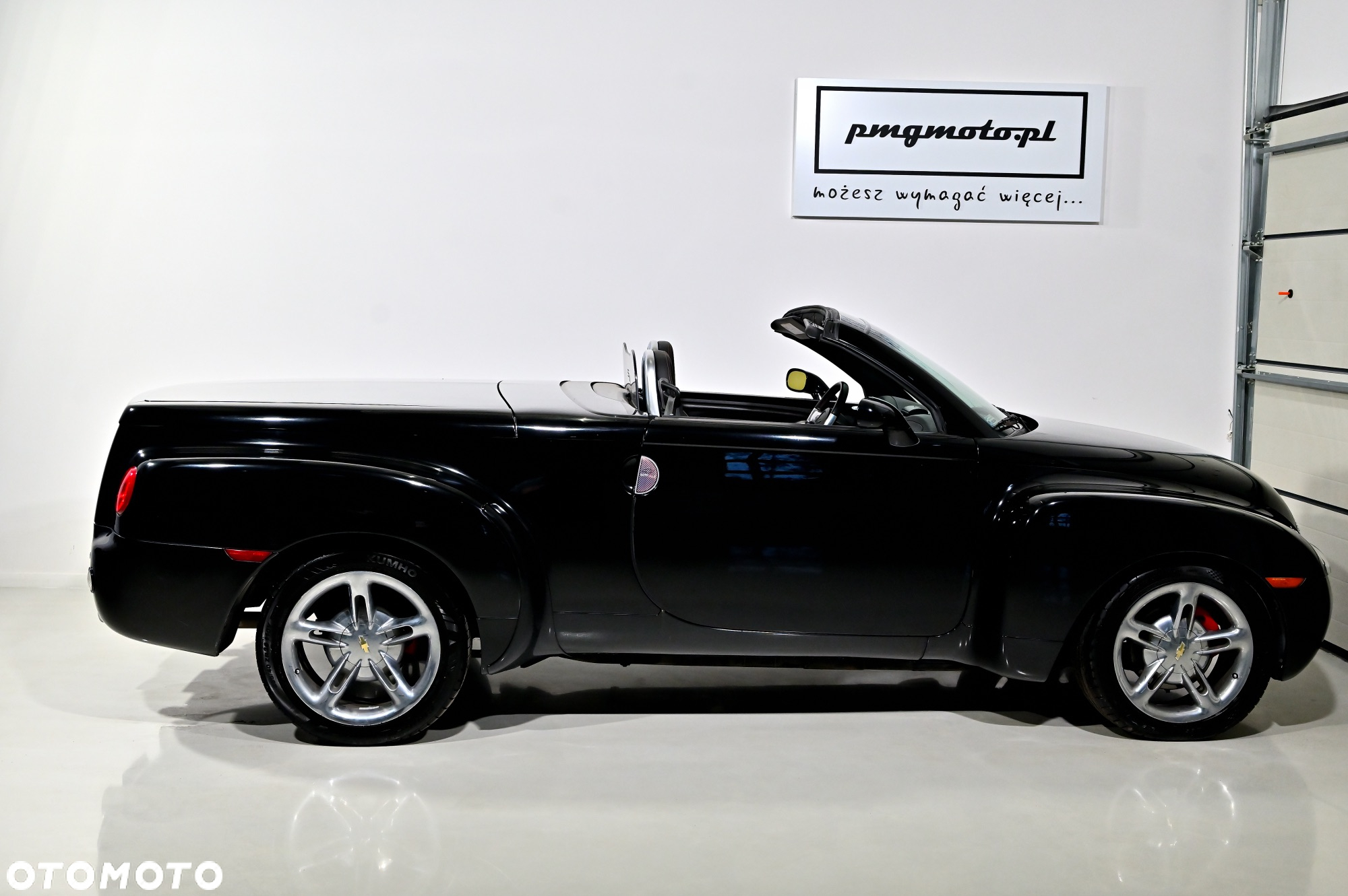 Chevrolet SSR - 13