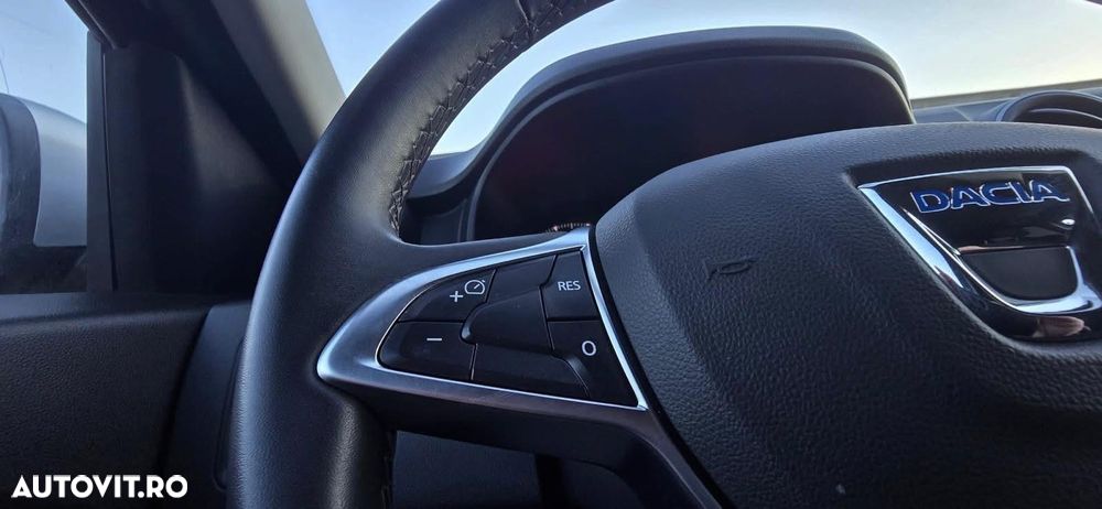 Dacia Duster ECO-G 100 Prestige Plus - 19