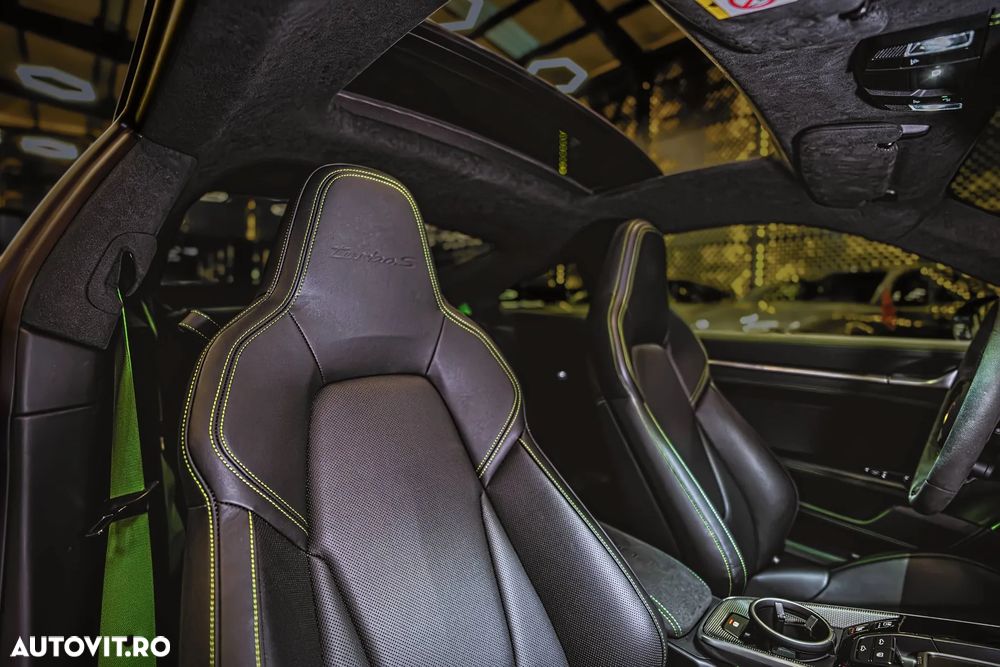 PORSCHE 911 2024 — imagine 19