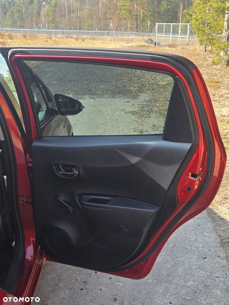 Toyota Yaris 1.5 VVT-i Selection - 26