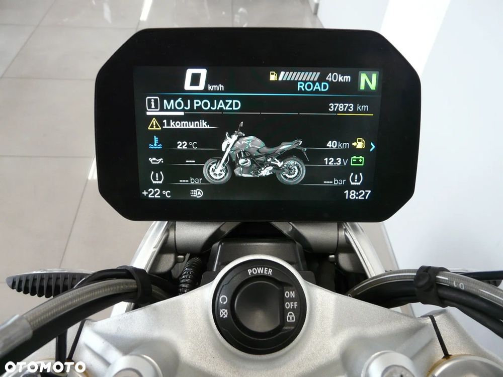 BMW R - 16