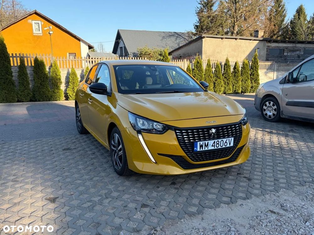 Peugeot 208 PureTech 100 EAT8 Allure - 4