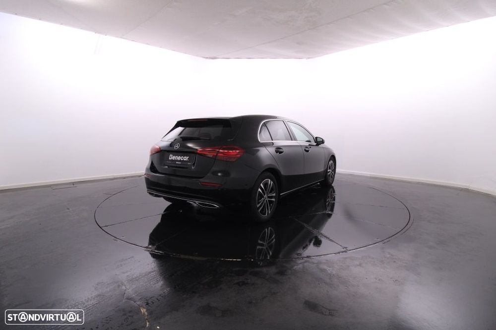 Mercedes-Benz A 200 d - 7