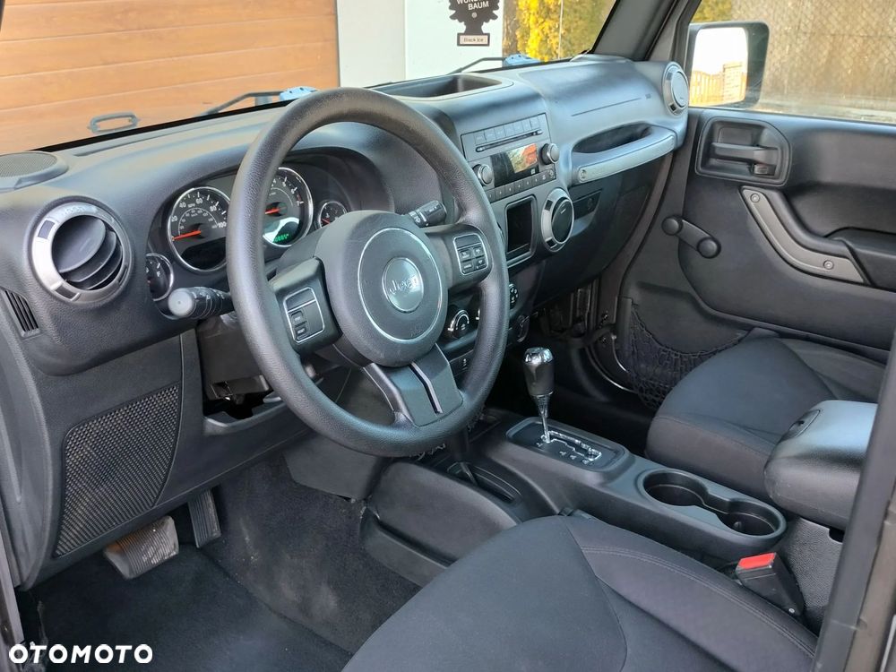 Jeep Wrangler 3.6 Unlim X - 14