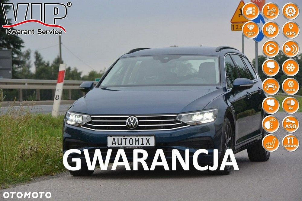 Volkswagen Passat - 1
