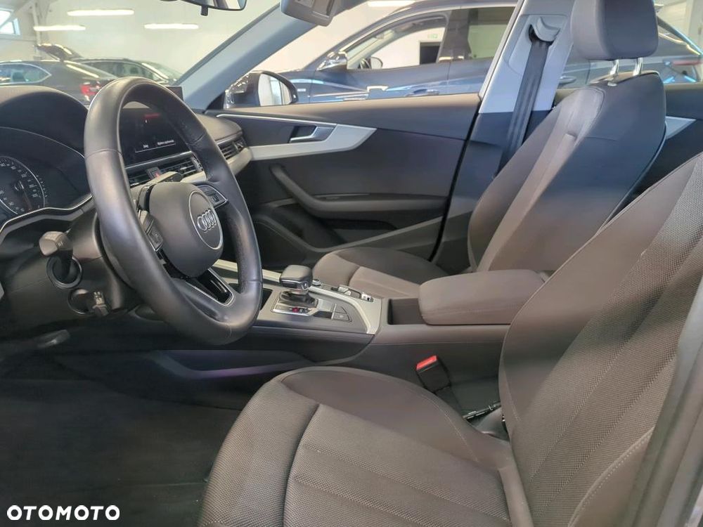 Audi A4 Limousine 35 TFSI mHEV Advanced S tronic - 8