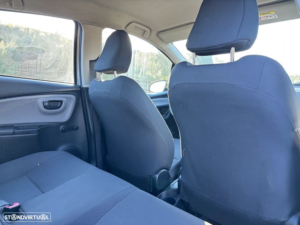 Toyota Yaris 1.4 D-4D ACtive+AC - 22