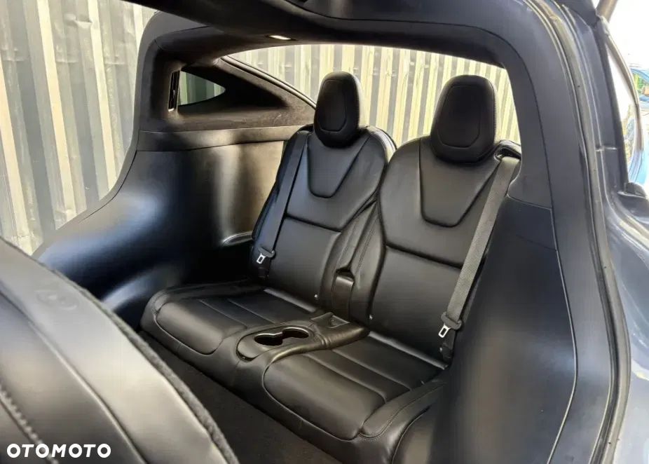 Tesla Model X 100D Allradantrieb - 8
