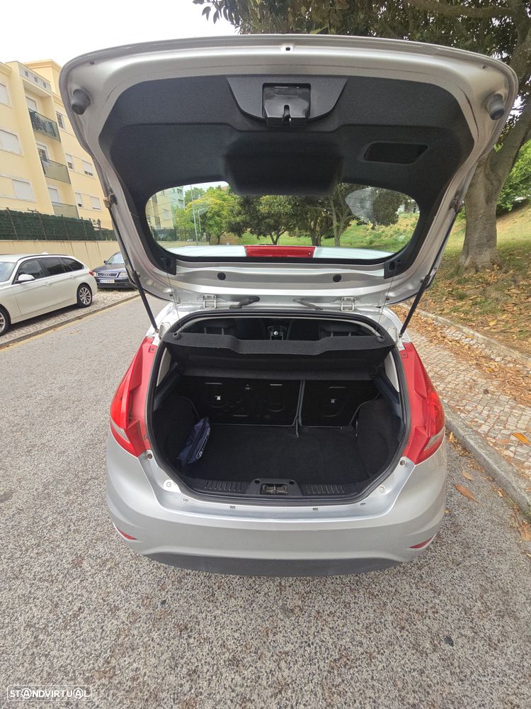 Ford Fiesta - 29