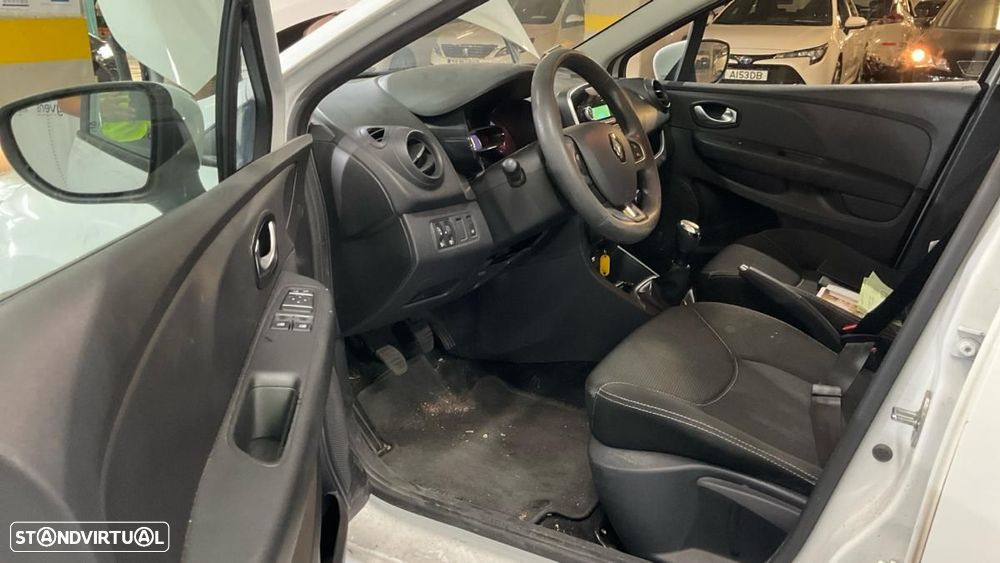Renault Clio 1.5 dCi Zen - 8