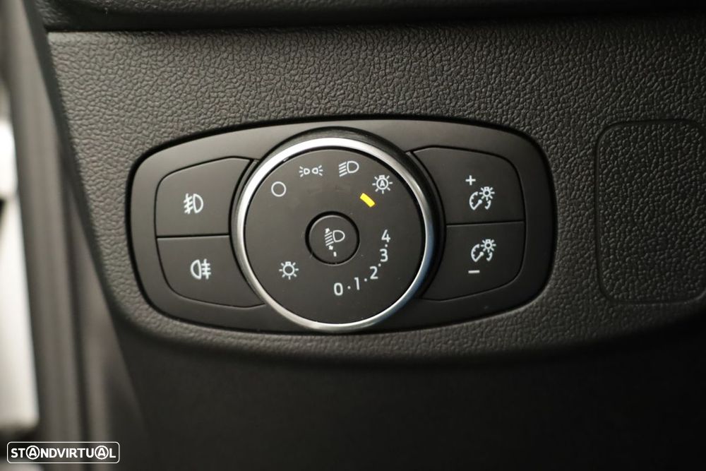 Ford Focus SW 1.0 EcoBoost MHEV Active X - 19