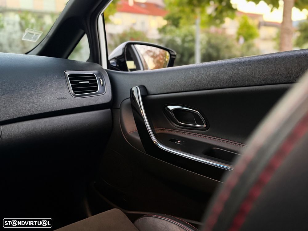 Kia Ceed 1.6 T-GDi GT - 13
