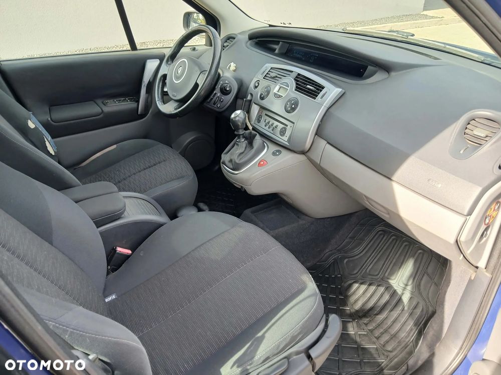 Renault Scenic - 7