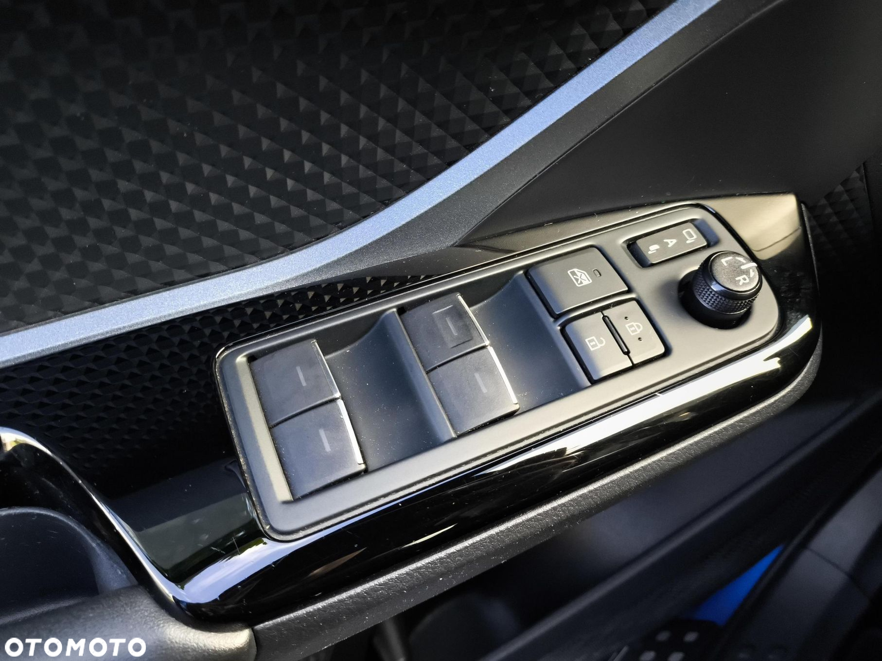 Toyota C-HR 2.0 Hybrid Selection - 11