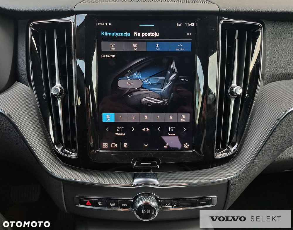 Volvo XC 60 - 22