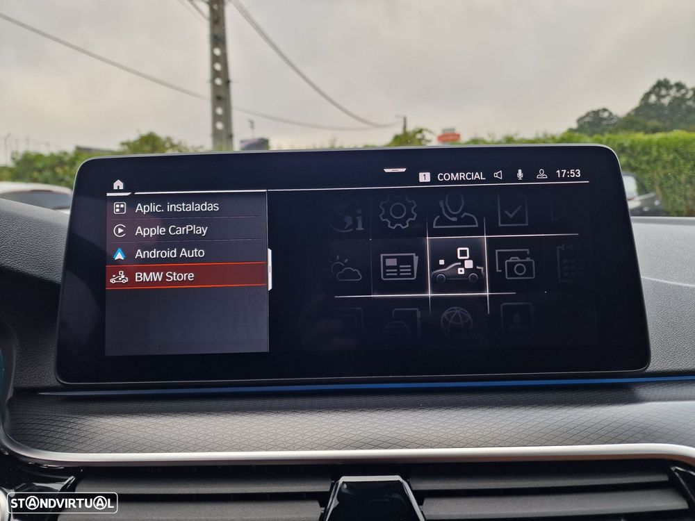 BMW 530 e Pack Desportivo M - 34