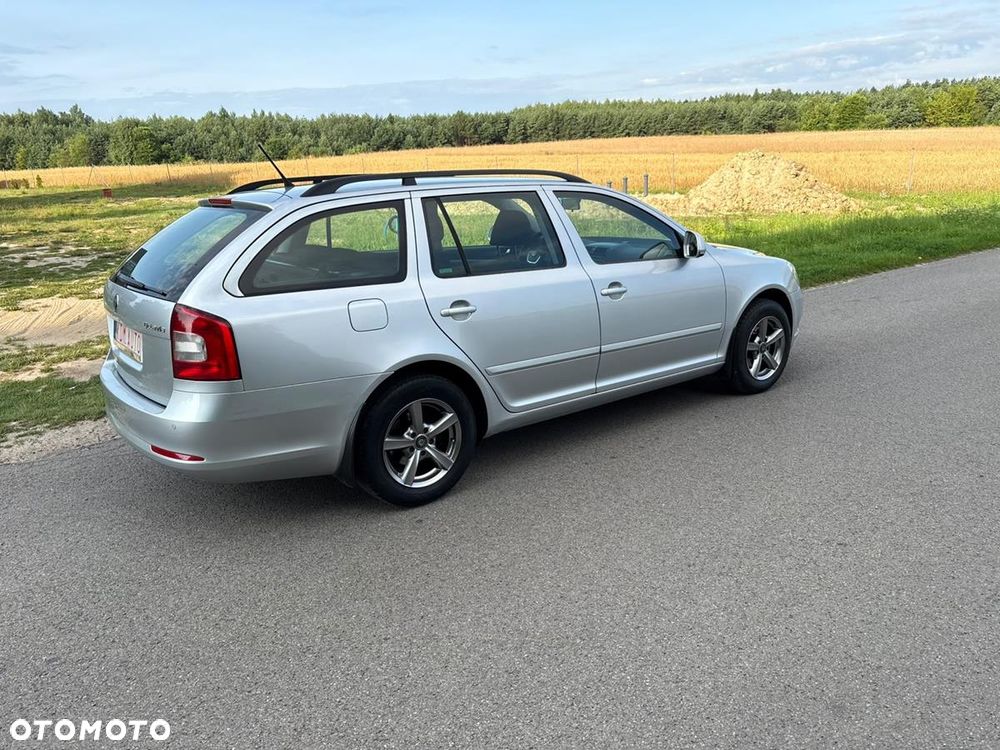 Skoda Octavia 2.0 TDI Ambiente - 6