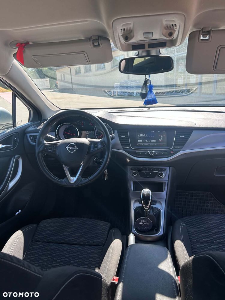 Opel Astra 1.6 CDTI Enjoy - 7