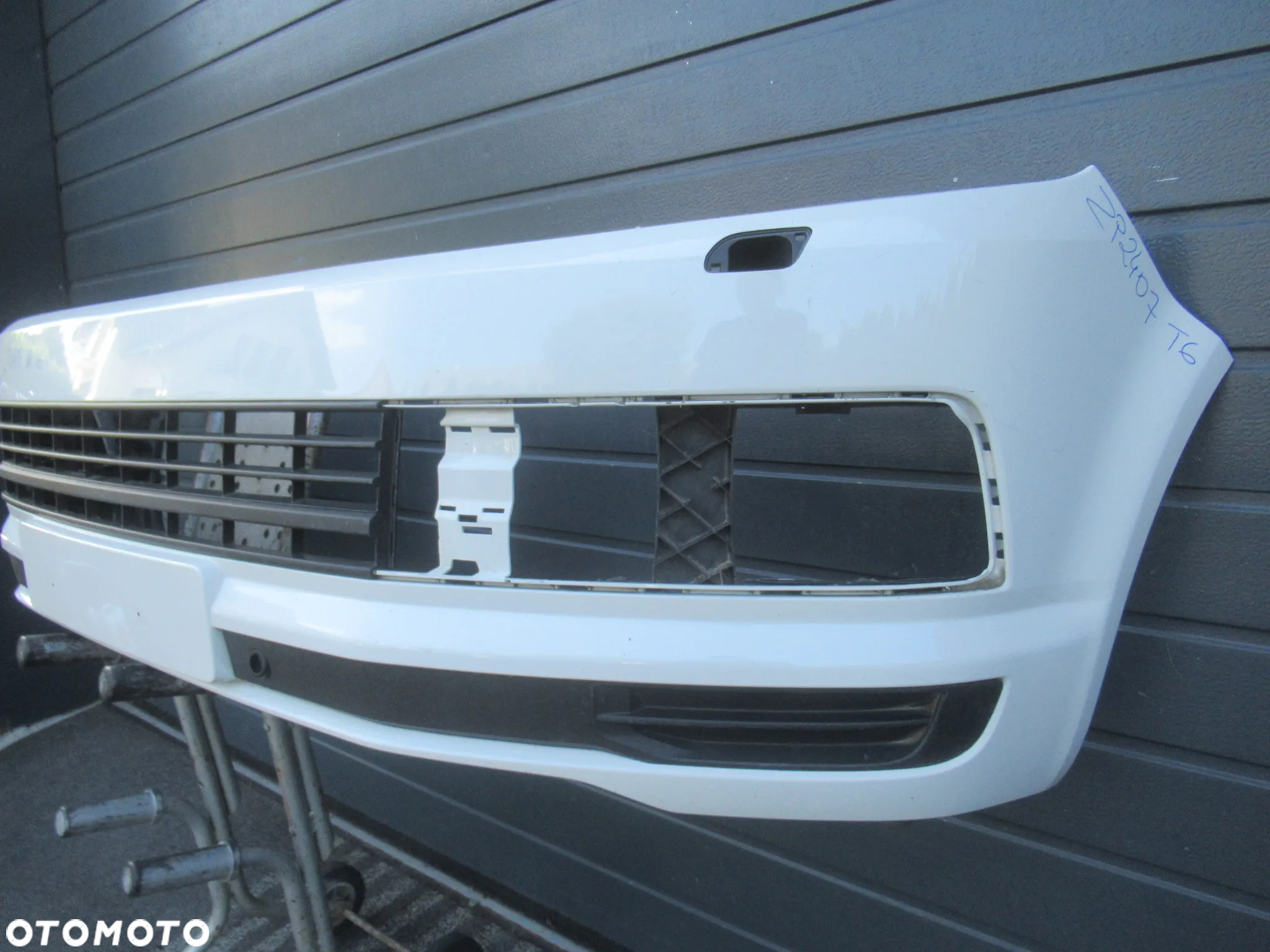 ZDERZAK PRZEDNI PRZÓD VW T6 MULTIVAN 7E5807221D 2015-2019 - 11