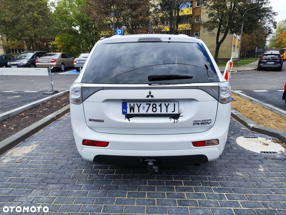 Mitsubishi Outlander 2.0 4WD - 10