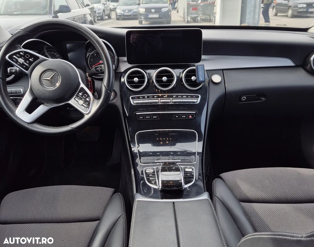 Mercedes-Benz C 220 d 4MATIC Aut - 8