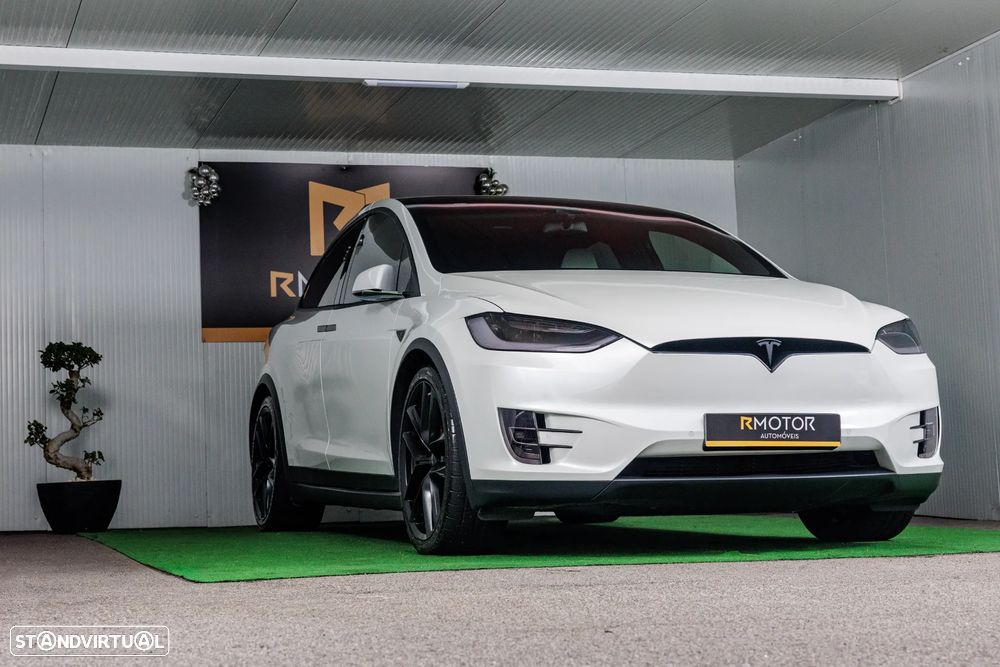 Tesla Model X P100D - 6