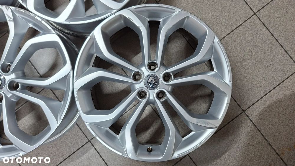 Felgi Aluminiowe 20 Renault Scenic IV 5x114.3 ET 33 Silverstone - 5