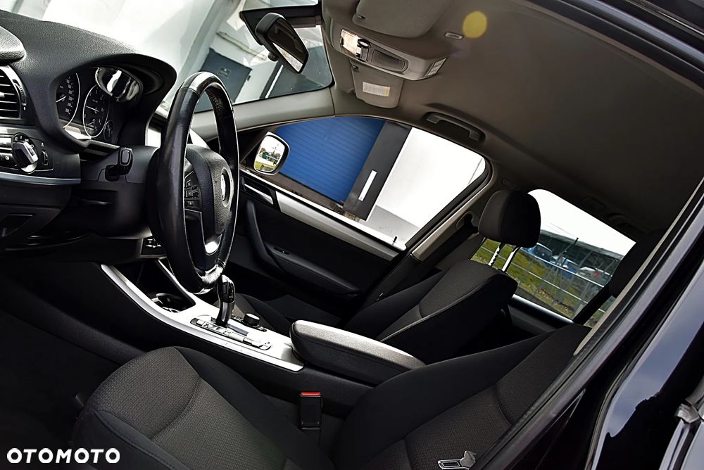 BMW X3 xDrive20d - 17