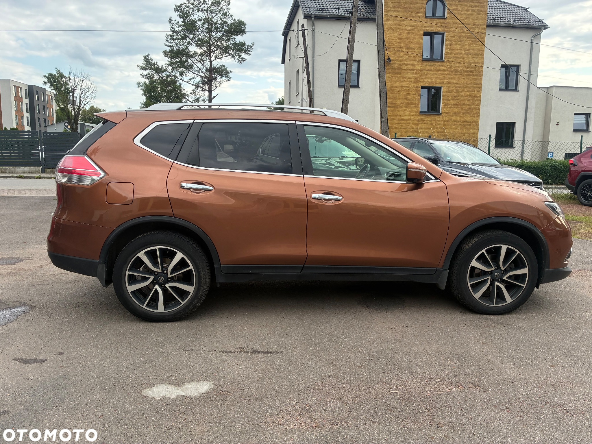 Nissan X-Trail 2.0 dCi Tekna 2WD Xtronic - 4