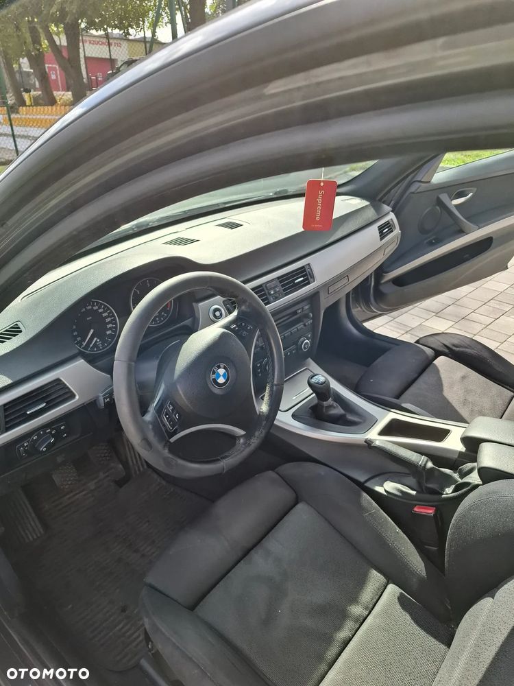 BMW Seria 3 318d - 7