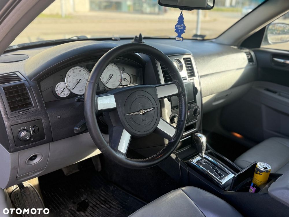 Chrysler 300C 3.5 V6 - 13