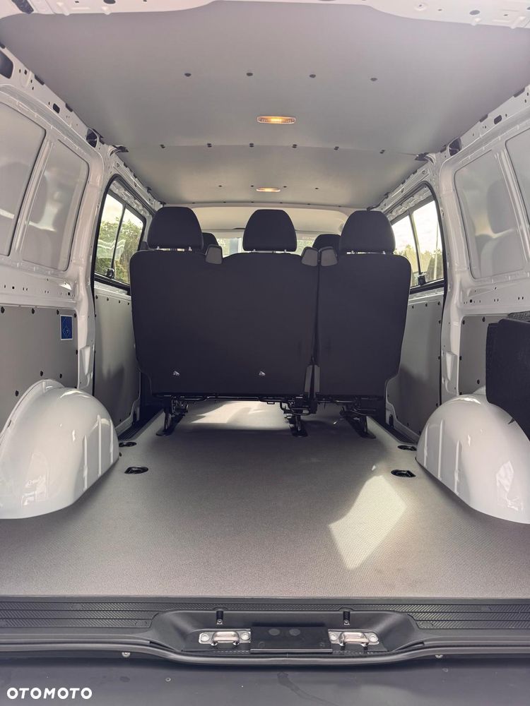 Mercedes-Benz Vito Mixto - 14