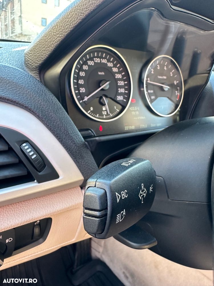 BMW Seria 1 116i Aut. - 27