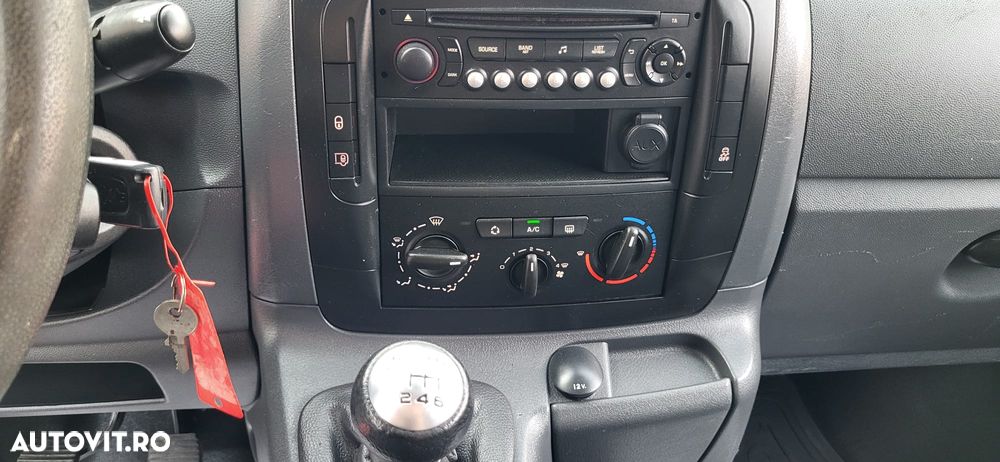 Peugeot Expert - 15