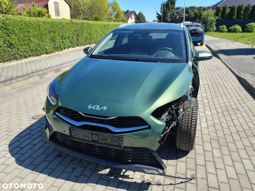 Kia Ceed - 3