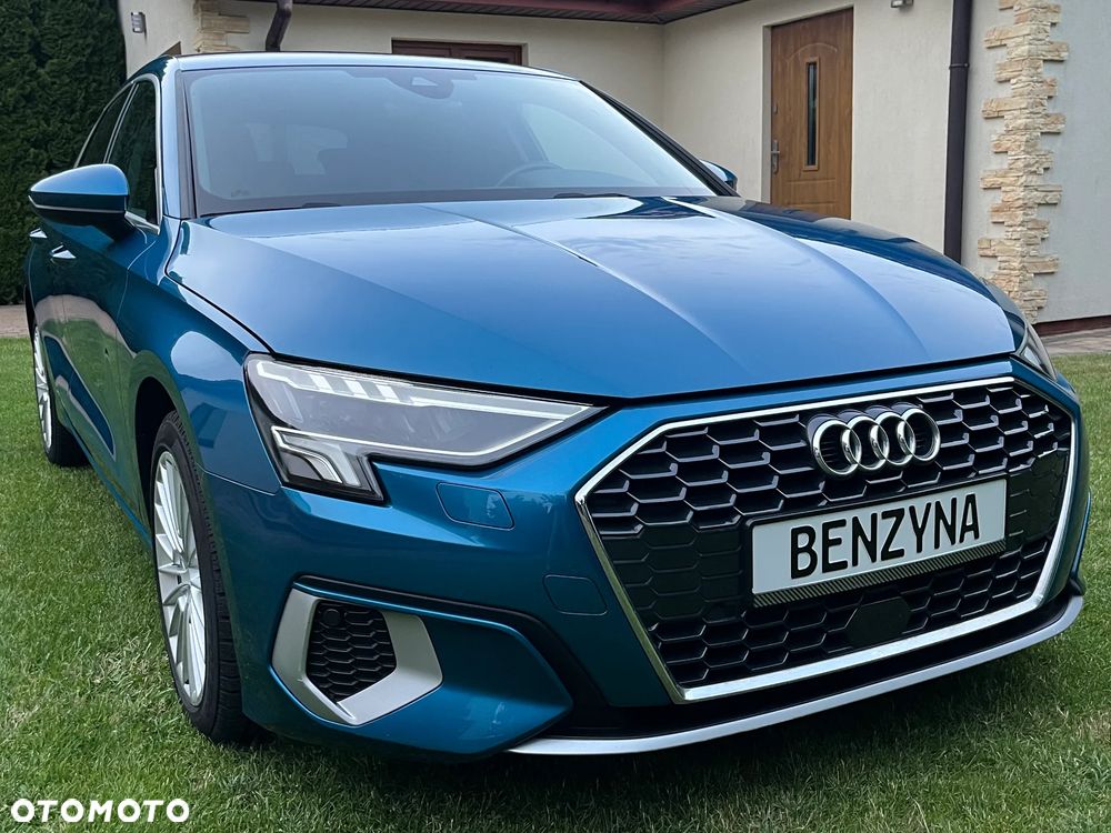 Audi A3 Sportback - 1