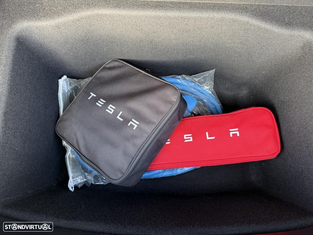 Tesla Model 3 Long-Range Dual Motor AWD - 30