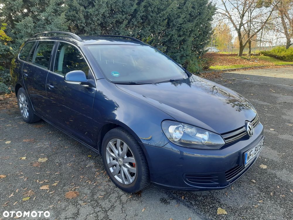 Volkswagen Golf ver-1-6-tdi-bluemotion-technology-comfortline - 3