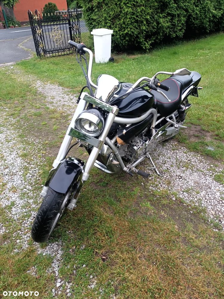 Hyosung GV - 9