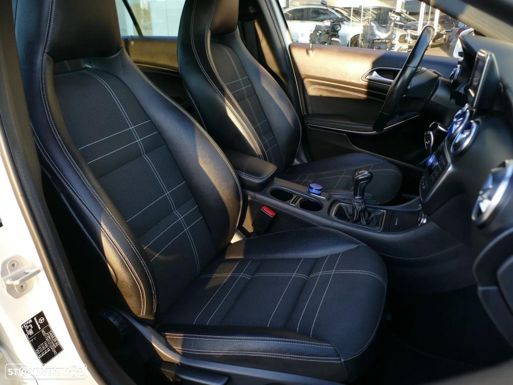 Mercedes-Benz A 180 CDI BlueEFFICIENCY Edition - 29