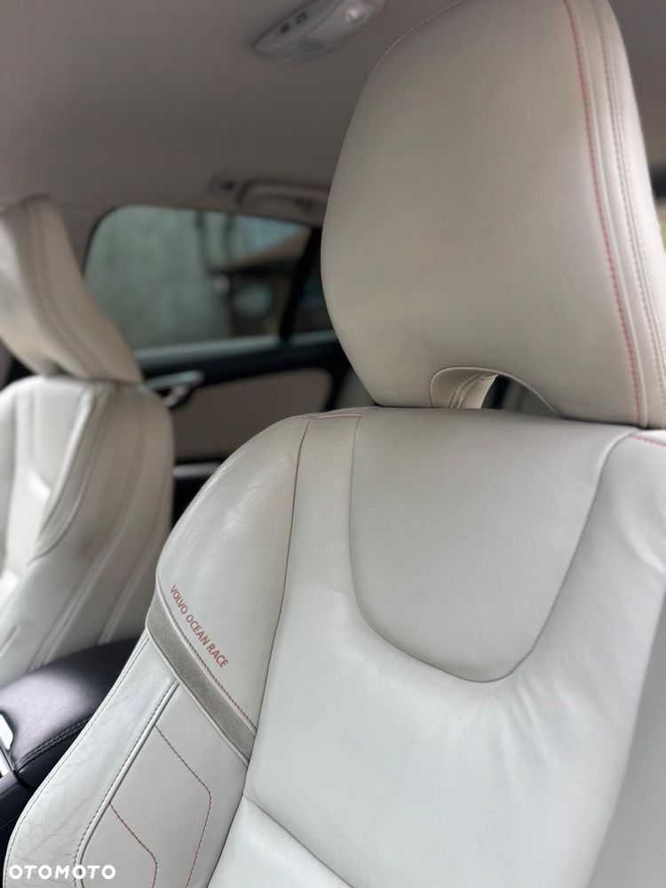 Volvo V60 T5 Drive-E Ocean Race - 13