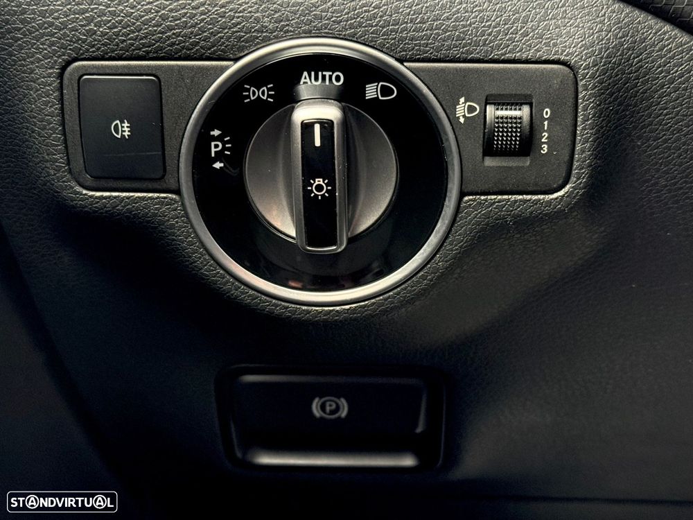 Mercedes-Benz A 180 CDI BE Urban Aut. - 11