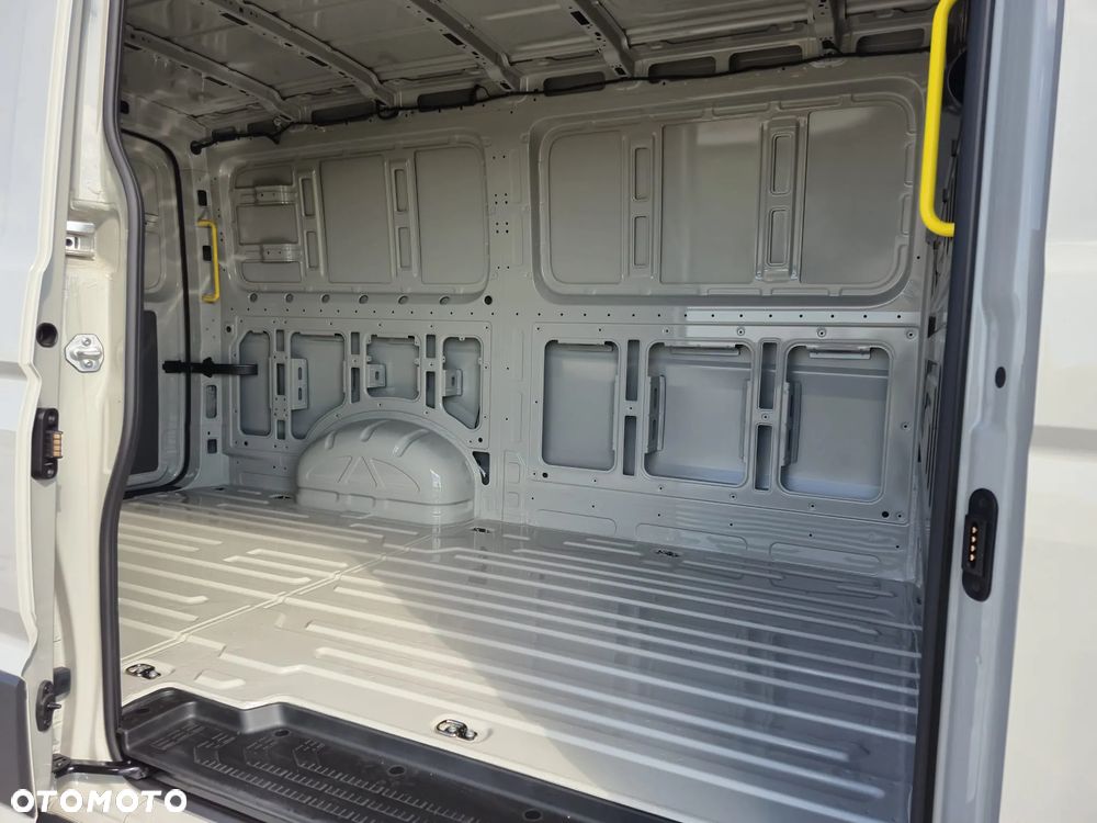 Volkswagen Crafter - 4