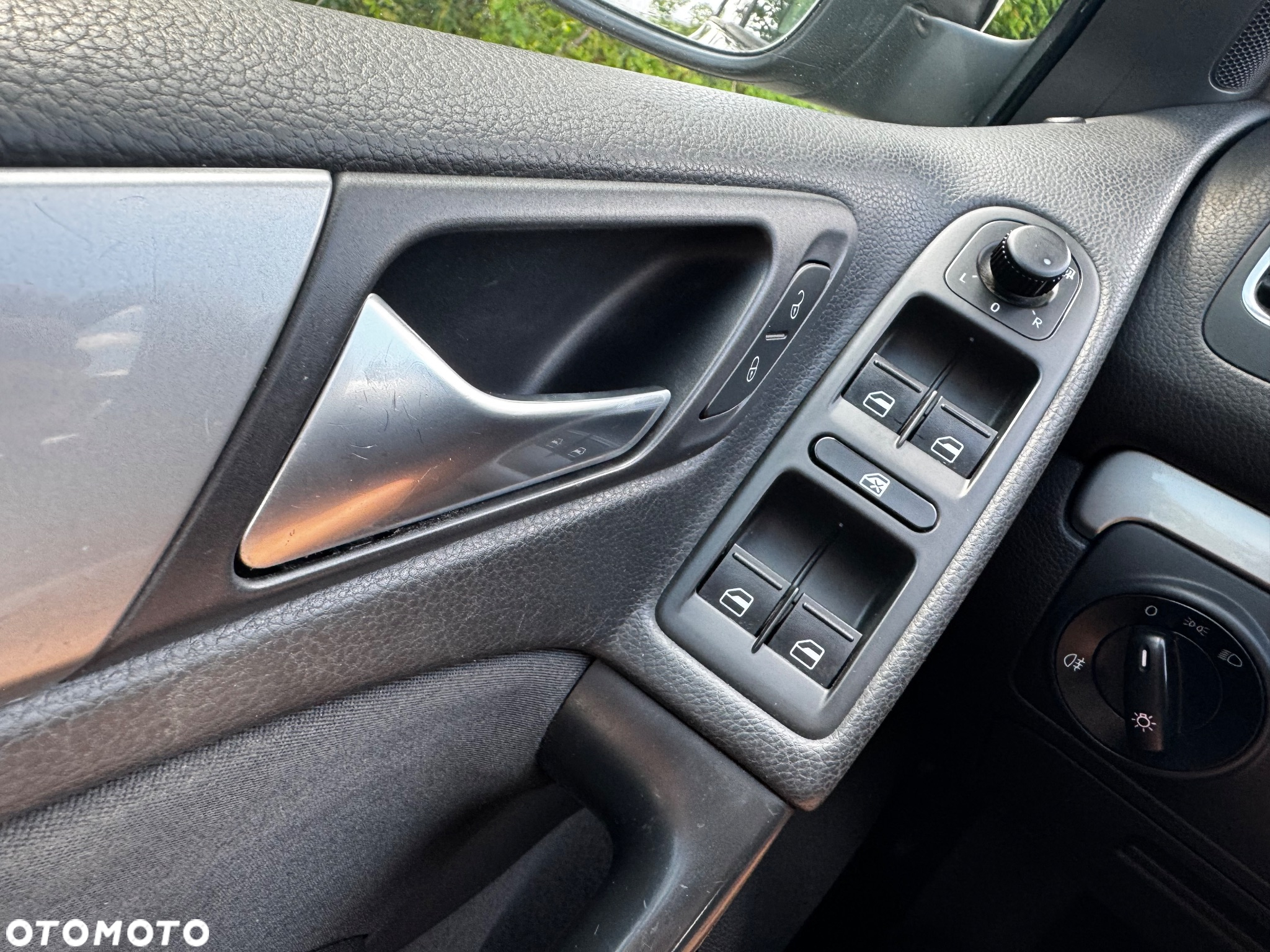 Volkswagen Golf 2.0 TDI DPF Trendline - 22