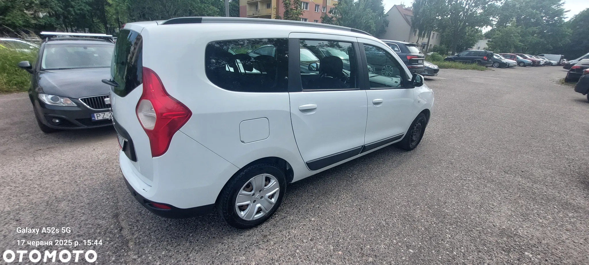 Dacia Lodgy 1.6 SCe Access S&S - 12